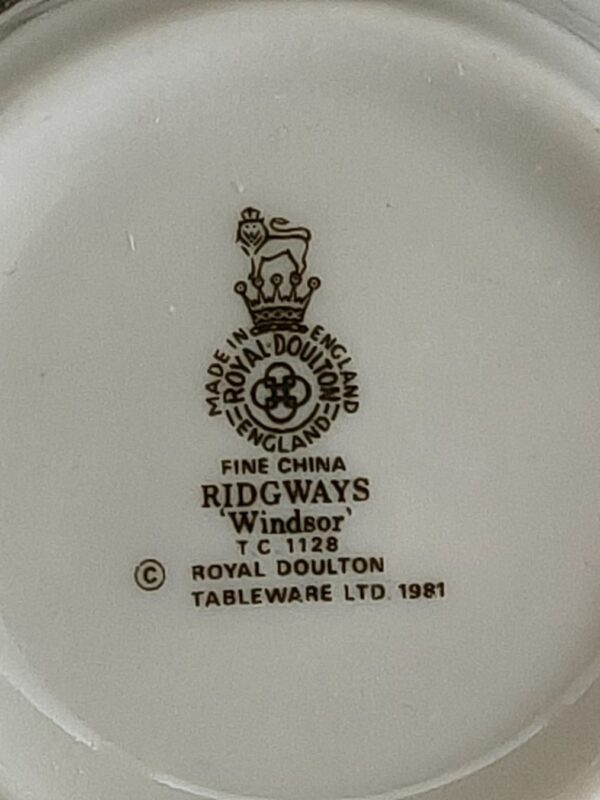 Kaffeeservice Royal Doulton – Ridgways Windsor – 28 Teile – Detail 7