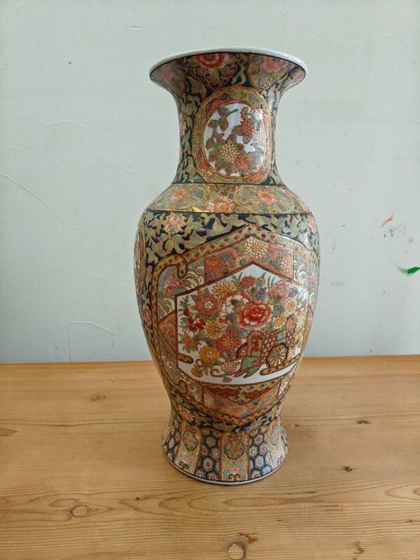 Satsuma Vase Japan um 1900 – Handbemalte Porzellan Antik – Detail 2